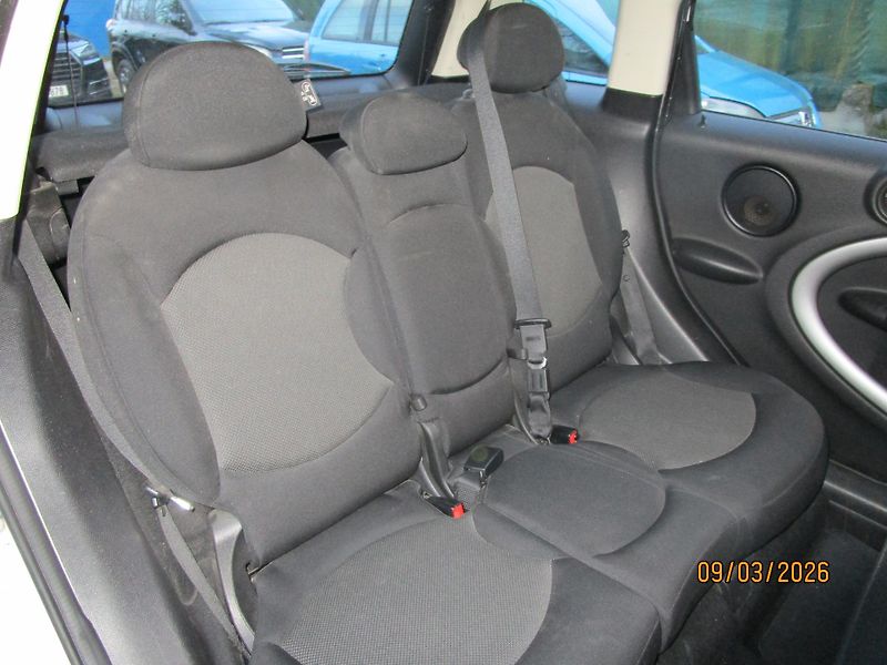 Mini Countryman (2013) 1,6 tdi - fotka 7 z 24