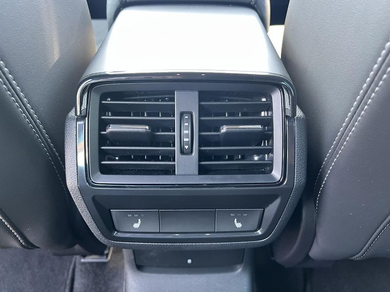 Škoda Kodiaq 2.0 TSi Sportline DSG 4x4  - fotka 11 z 22