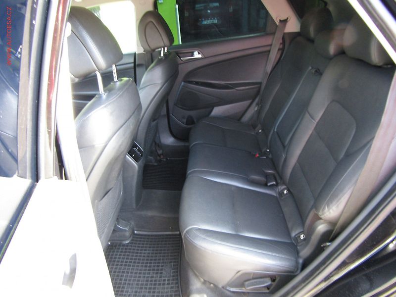 Hyundai Tucson (2016) 2.0 CRDi 4x4, ČR, Premium - fotka 10 z 25