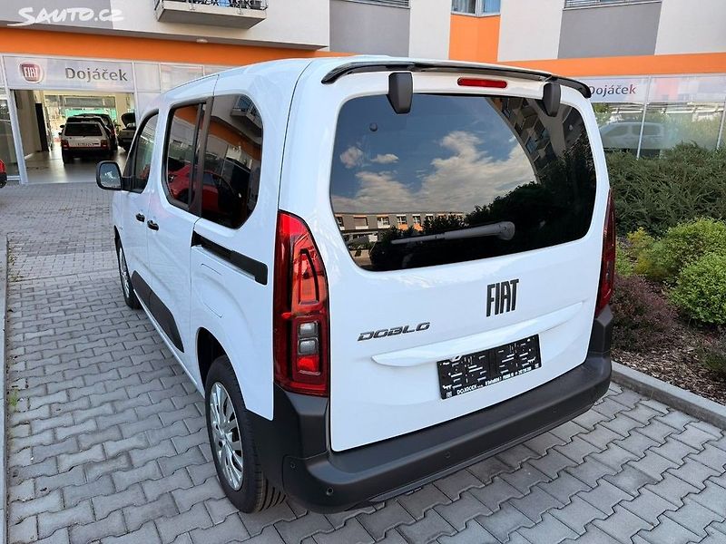 Fiat Dobló (2026) Panorama 1,5 BlueHDI 130k AT8 - fotka 4 z 18