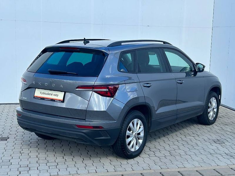 Škoda Karoq Fresh 7DSG 1,5TSI - fotka 2 z 24