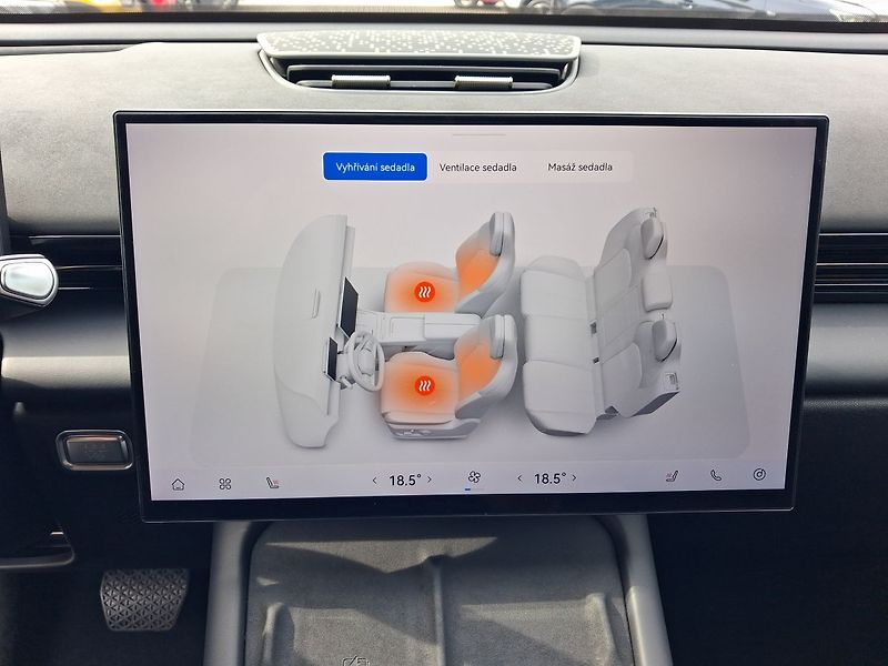 Omoda 7 (2026) Premium 1.6 tGDI ICE AWD - fotka 21 z 31