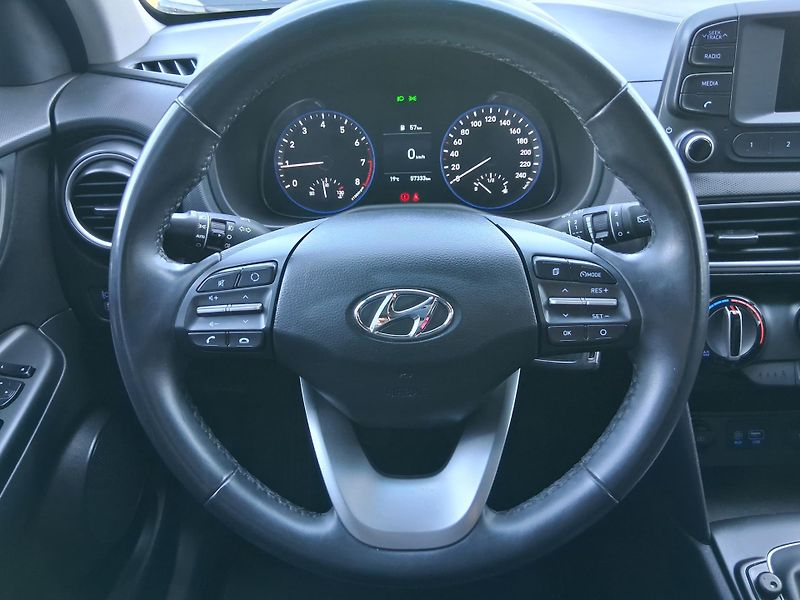Hyundai Kona STYLE 1.0 T-GDi 88 kW - fotka 11 z 20