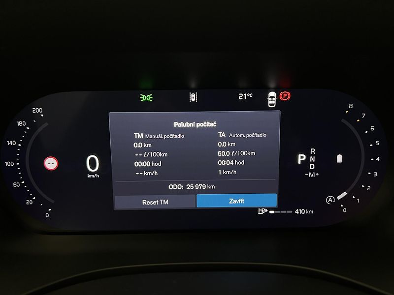 Volvo XC60 B5 AWD DARK PLUS AUT - fotka 23 z 45