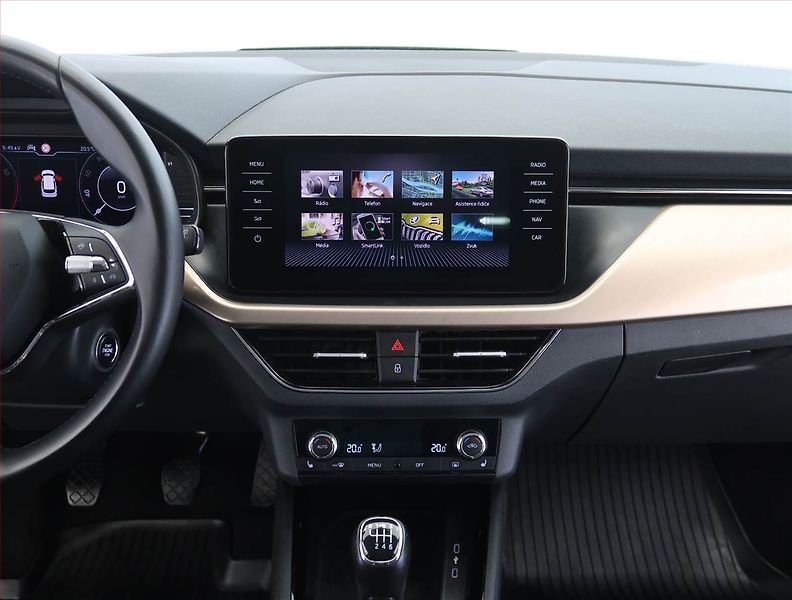 Škoda Kamiq (2021) Style 1.5 TSI - fotka 12 z 26