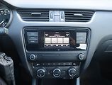 Škoda Octavia (2014) Elegance 2.0 TDI, Xenony - náhled 12