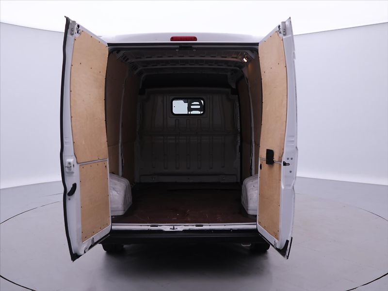 Fiat Ducato 2,2 JTD CZ Klima L2H2 1Maj DPH - fotka 9 z 25