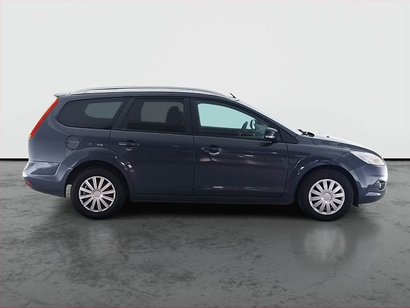 Ford Focus (2010) 1.6 TDCi, nová STK - fotka 6 z 16