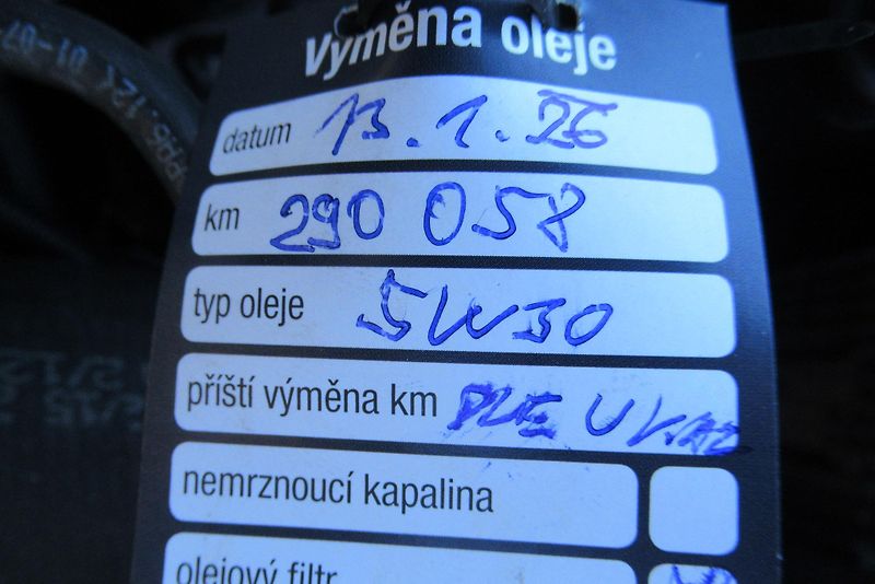 Audi A6 Allroad 3.0 TDI QUATTRO NAVI TAŽNÉ - fotka 27 z 29