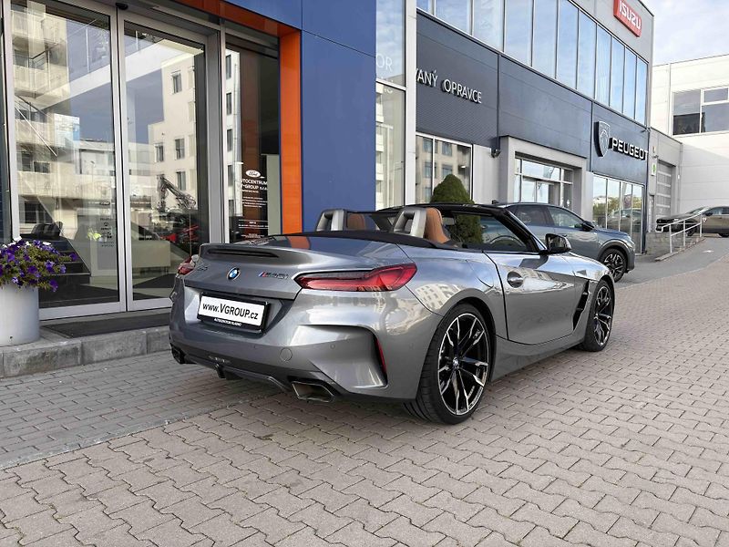 BMW Z4 (2026) M40i + Pakety - fotka 15 z 29