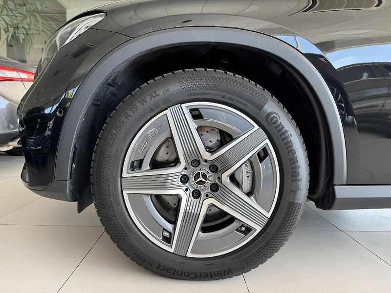 Mercedes-Benz GLC 300d 4MATIC*198kW*AMG*Tažné - fotka 37 z 38