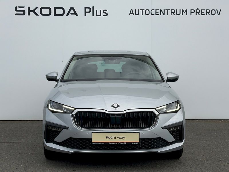 Škoda Scala (2025) 1.0TSI 85kW DSG Top Selection - fotka 4 z 35