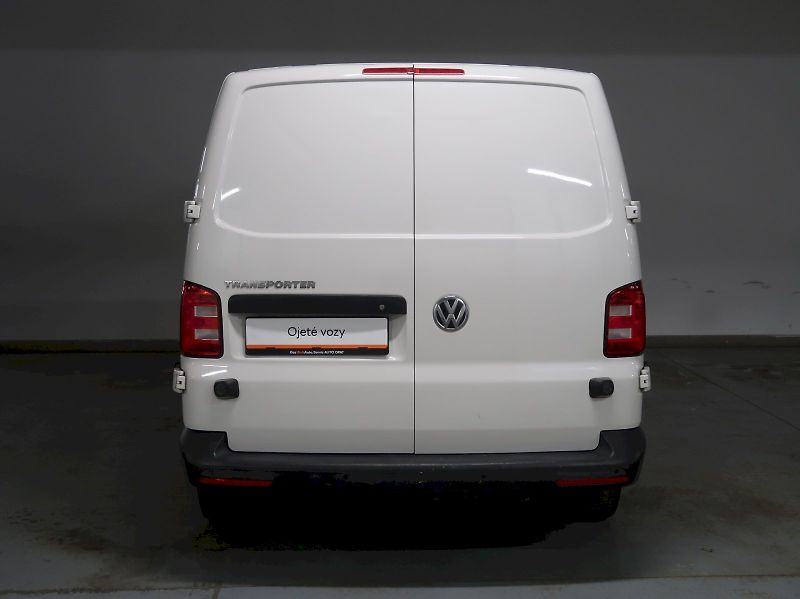 Volkswagen Transporter (2018) SKRIN 2.0TDI 110KW DSG - fotka 9 z 28