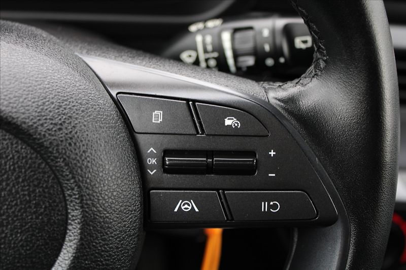 Hyundai i20 1,2 i  NOVÉ V ČR,SMART - fotka 19 z 30