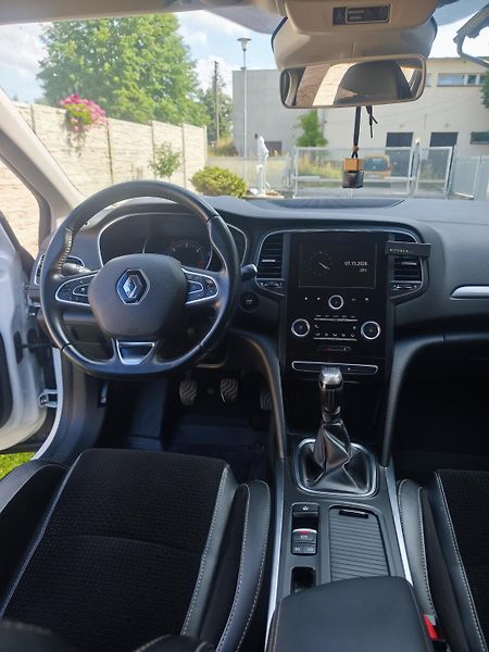 Renault Mégane (2017) Grandtour 1.6 - fotka 10 z 12