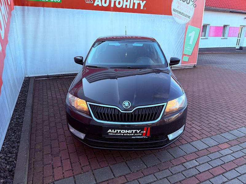 Škoda Rapid 1.2 TSi Ambition Fresh, ČR - fotka 2 z 23
