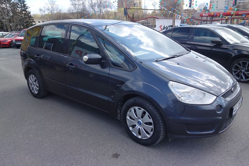 Ford S-MAX 2,0TDCi 96kW .Zachovalý ! - fotka 4 z 19