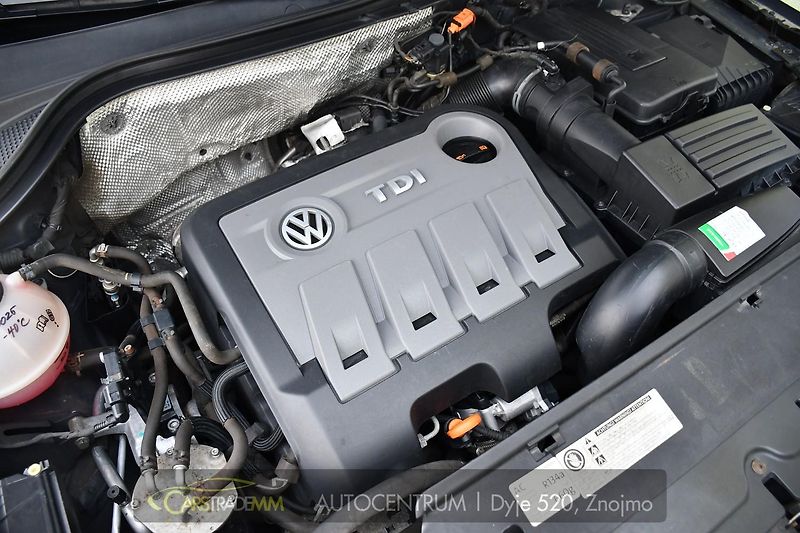 Volkswagen Tiguan 2.0TDi 103kW PANO TAŽNÉ - fotka 52 z 54