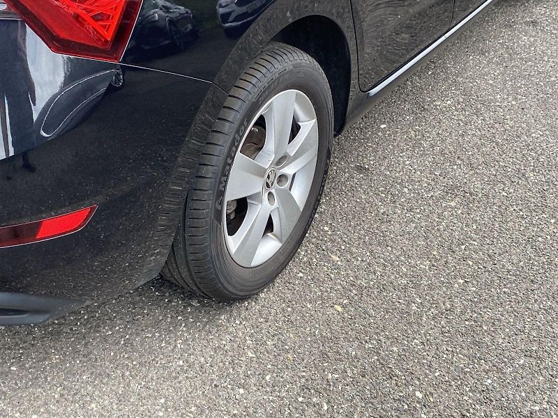 Škoda Scala (2022) 1.5 TSI Ambition - fotka 30 z 34