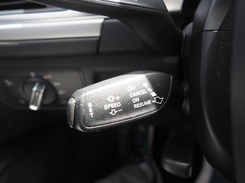 Audi A6 (2013) Avant 3.0 TDI, 150 kW - fotka 28 z 41