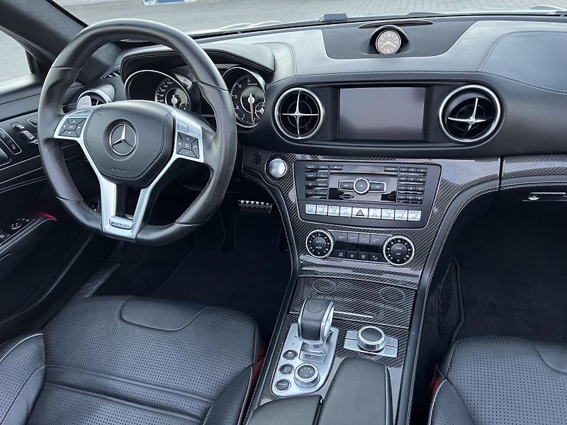 Mercedes-Benz SL (2013) 63 AMG - fotka 22 z 22