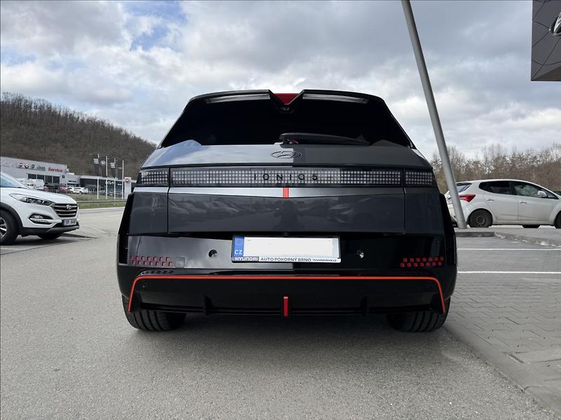 Hyundai Ioniq 5 Power 84kWh 4x4  N Everyday PN - fotka 6 z 22