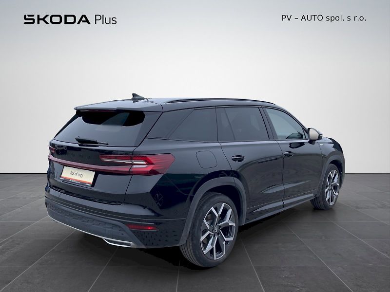 Škoda Kodiaq (2025) 2.0 TDI 110 kW DSG SportLine - fotka 2 z 35