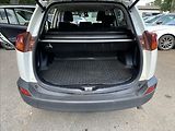 Toyota RAV4 2,2 D-4D AWD,ČR - náhled 24
