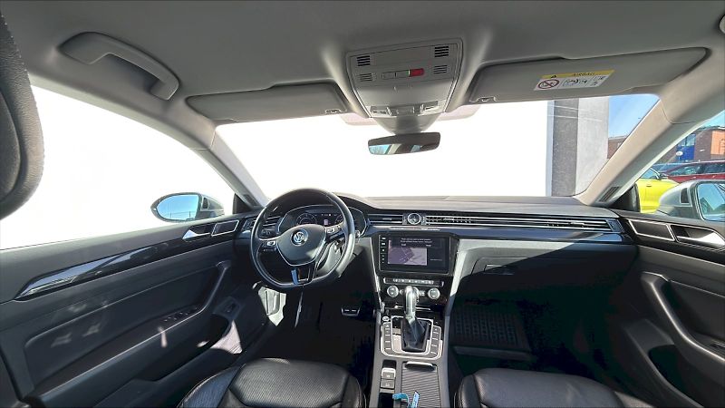 Volkswagen Arteon (2018) ELEG 2,0 BI-TDI SCR 4MOT DPF 7 - fotka 5 z 23