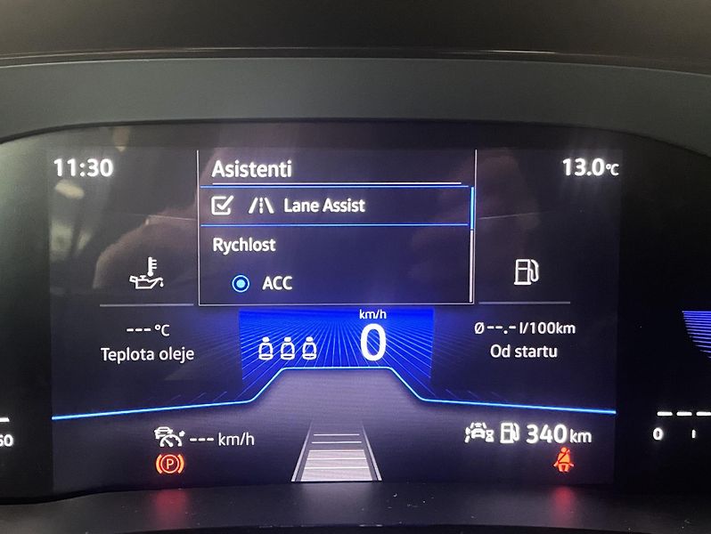 Volkswagen Touran 2,0TDi Comfortline, ČR, 1.MAJ - fotka 22 z 30