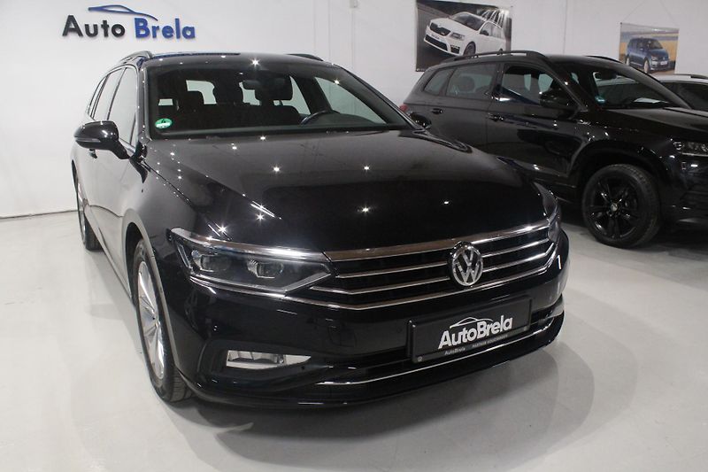 Volkswagen Passat (2023) 2.0TDI DSG Nez.Topení Model 24 - fotka 2 z 33