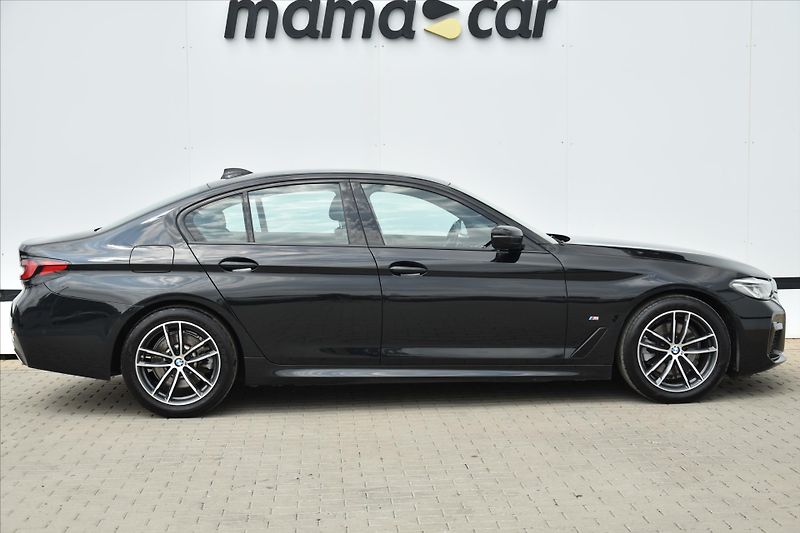 BMW Řada 5 520d xDrive M PAKET DPH ČR - fotka 8 z 30