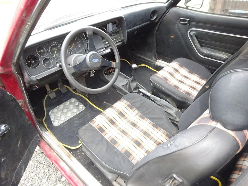 Ford Capri (1979) 1,6 - fotka 5 z 10