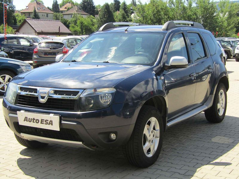Dacia Duster (2011) 1.6i 4x4, servis.kniha, AC - fotka 3 z 16