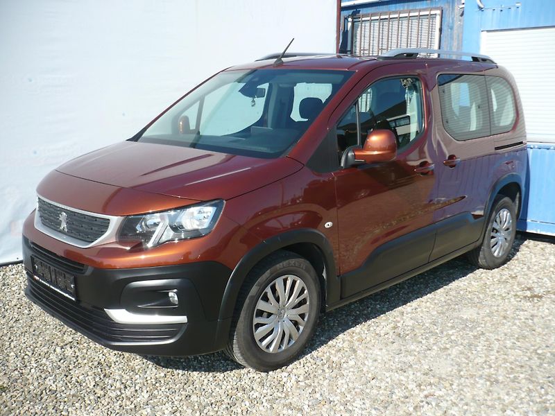 Peugeot Rifter 1.5HDI 75Kw 7Míst Klima - fotka 1 z 30