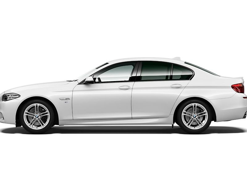 BMW Řada 5 530d xDrive Sedan - fotka 3 z 6