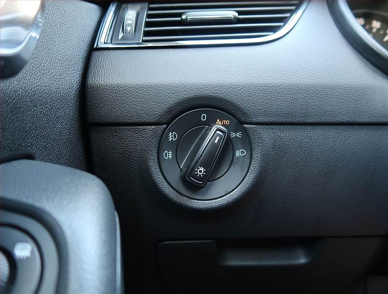 Škoda Octavia (2015) 2.0 TDI, 4X4, Automat - fotka 20 z 25