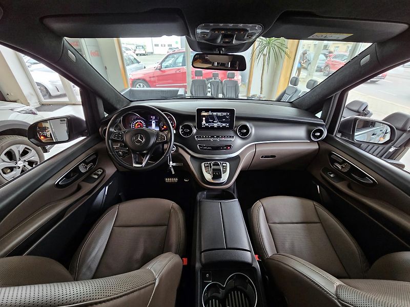 Mercedes-Benz Třídy V (2020) V300dL AMG Exclusive TOPvýbava - fotka 24 z 33