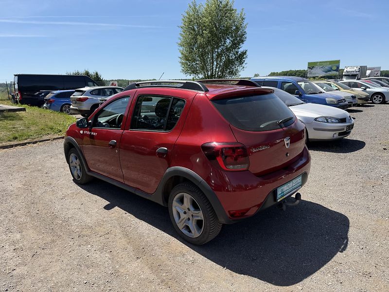 Dacia Sandero 1.0i STEPWAY - fotka 8 z 21