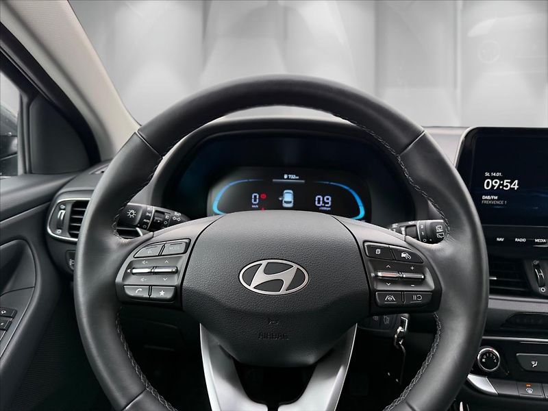 Hyundai i30 1,0 T-GDi 74 kW Family - fotka 16 z 24