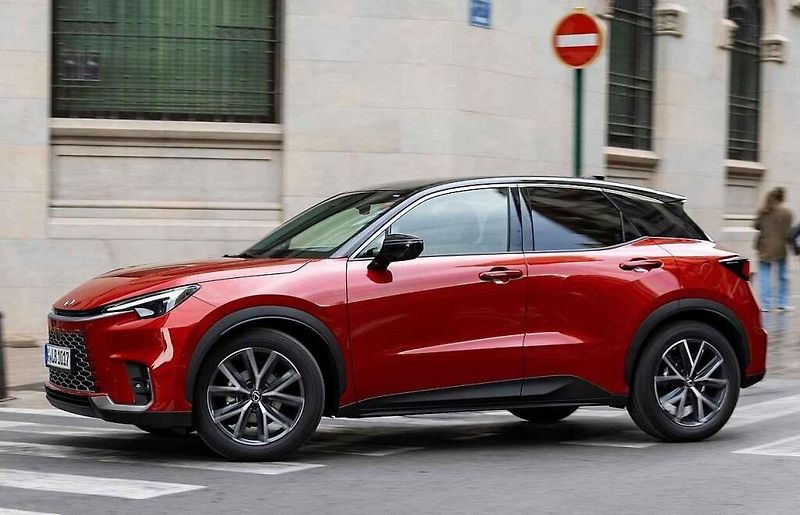 Lexus LBX.