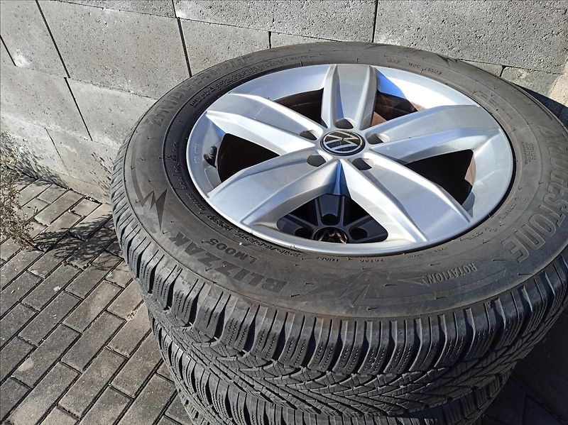 Volkswagen Tiguan 2,0 2.0 TDI 110 kW DSG  Automa - fotka 14 z 14