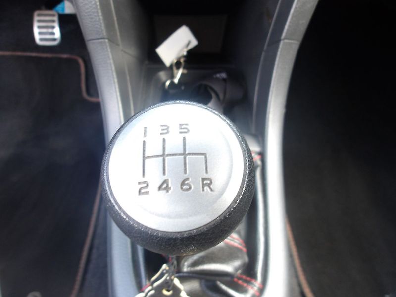 Suzuki Swift 1,6i 100kw SPORT !! - fotka 14 z 29