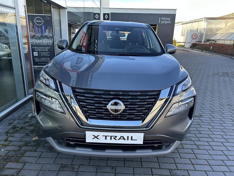 Nissan X-Trail Acenta 1.5 (163K) Automat  - fotka 1 z 10