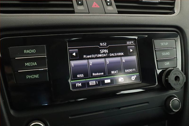 Škoda Octavia (2016) 1.6 TDI - fotka 9 z 14