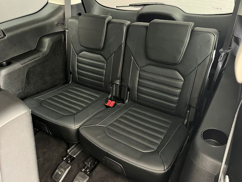 Ford Galaxy 2.5 HEV VIGNALE LED 7míst - fotka 27 z 76
