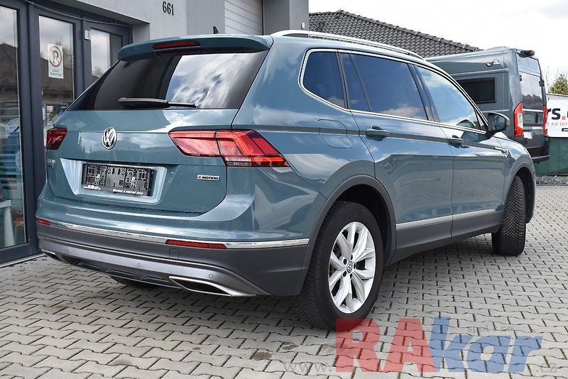 Volkswagen Tiguan Allspace (2021) Highline 2,0 TSI 4Motion,7míst - fotka 4 z 33