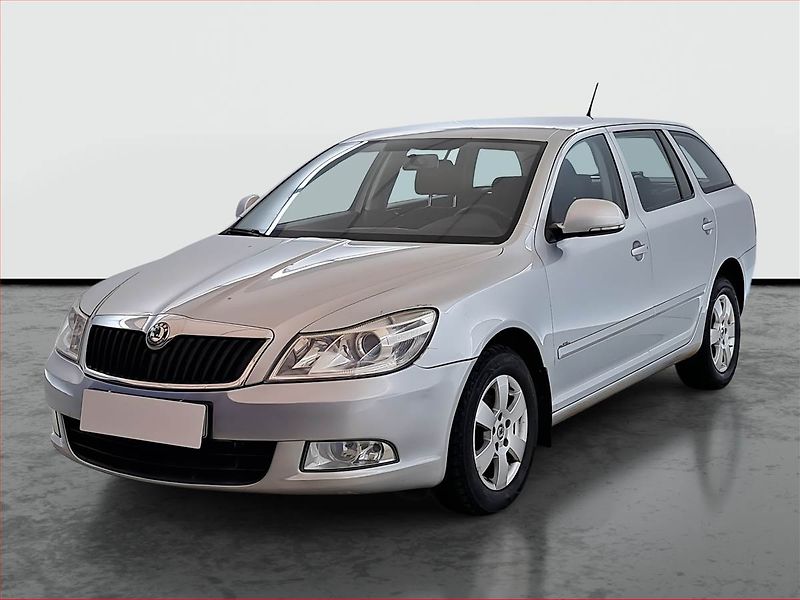 Škoda Octavia (2011) Ambiente 1.6 TDI, po STK - fotka 2 z 13