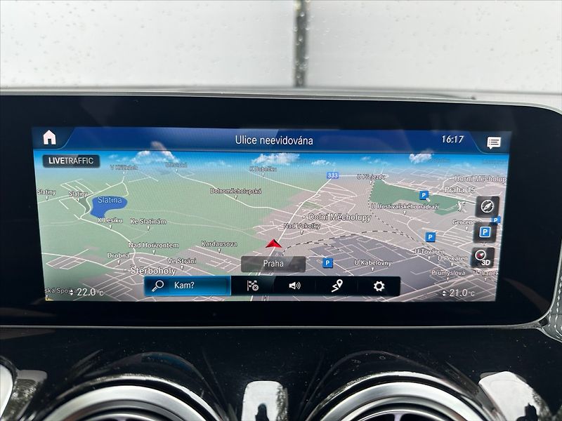 Mercedes-Benz GLB 2,0 200d 110kW, navi, kamera - fotka 29 z 43
