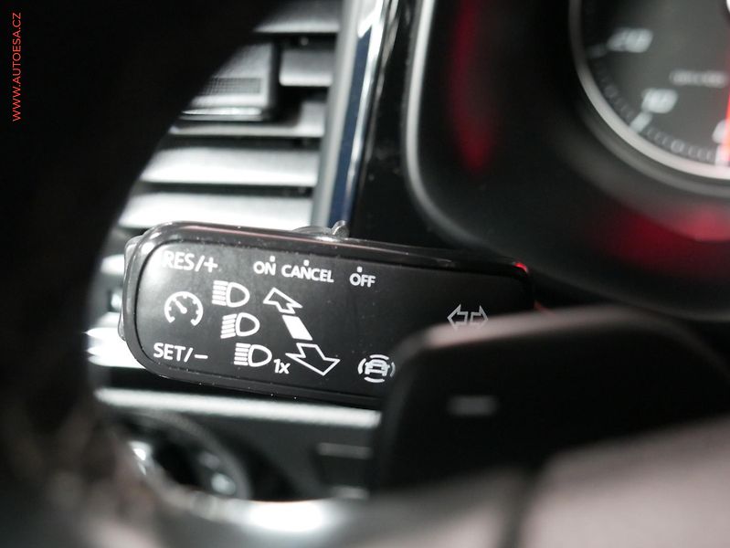Seat Ateca (2019) 1.5 TSi 4Drive, Xcellence - fotka 14 z 22